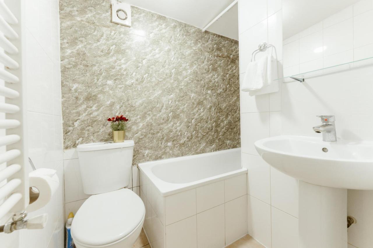 Upton Park Bedrooms 25 Min To Central Londres Extérieur photo