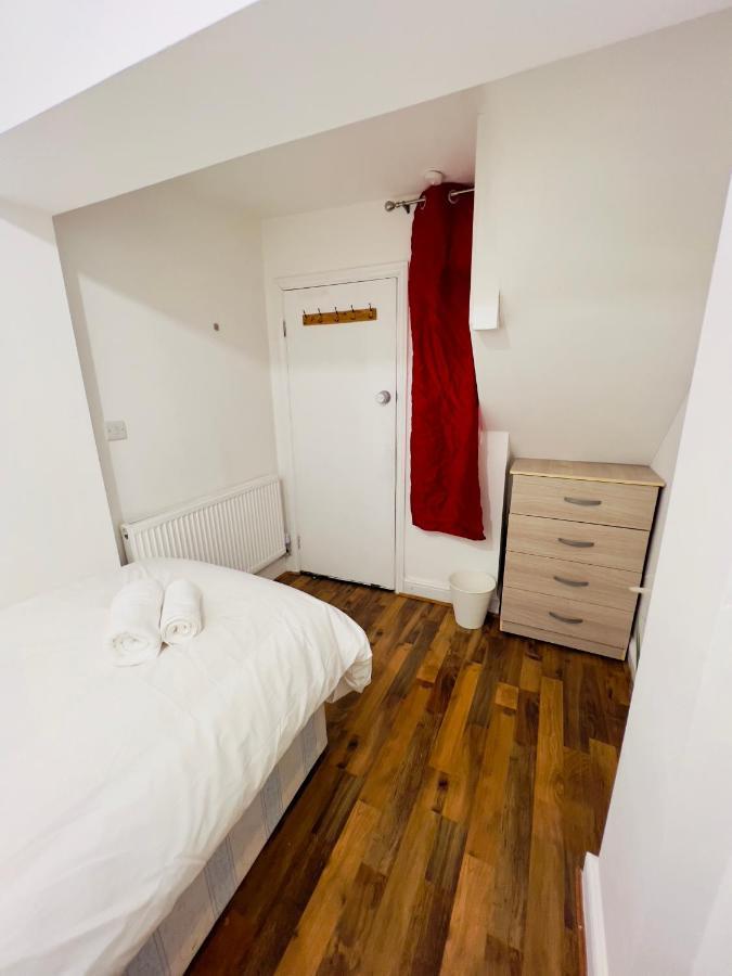 Upton Park Bedrooms 25 Min To Central Londres Extérieur photo
